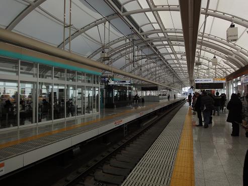 京成日暮里駅
